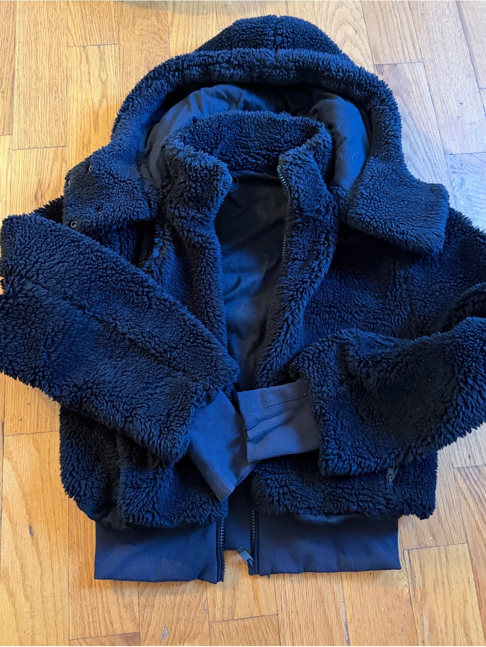 ALO Yoga Black Sherpa Puffer Jacket with Hood